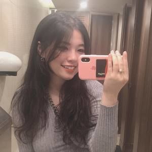 Meet your Posher, Thu thảo